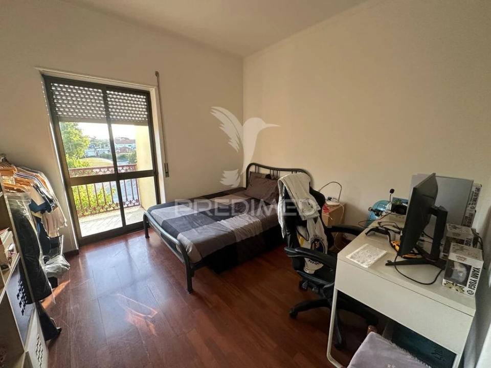 Apartamento T2 para Venda em Santo Antonio da Charneca Foto 11