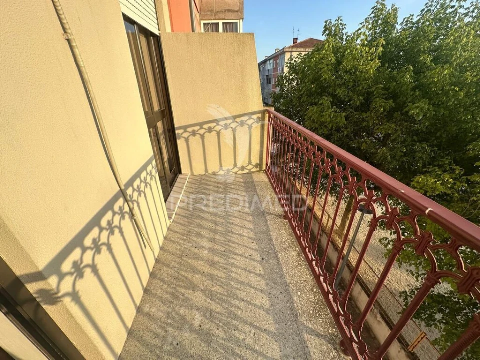 Apartamento T2 para Venda em Santo Antonio da Charneca Foto 16