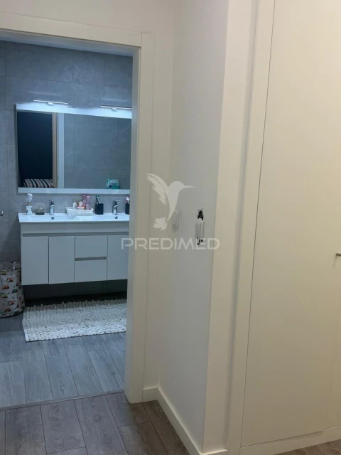 Apartamento T4 para Venda em Peso da Régua e Godim