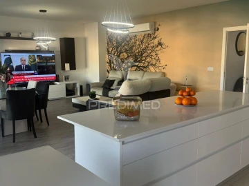 Apartamento T4 para Venda em Peso da Régua e Godim