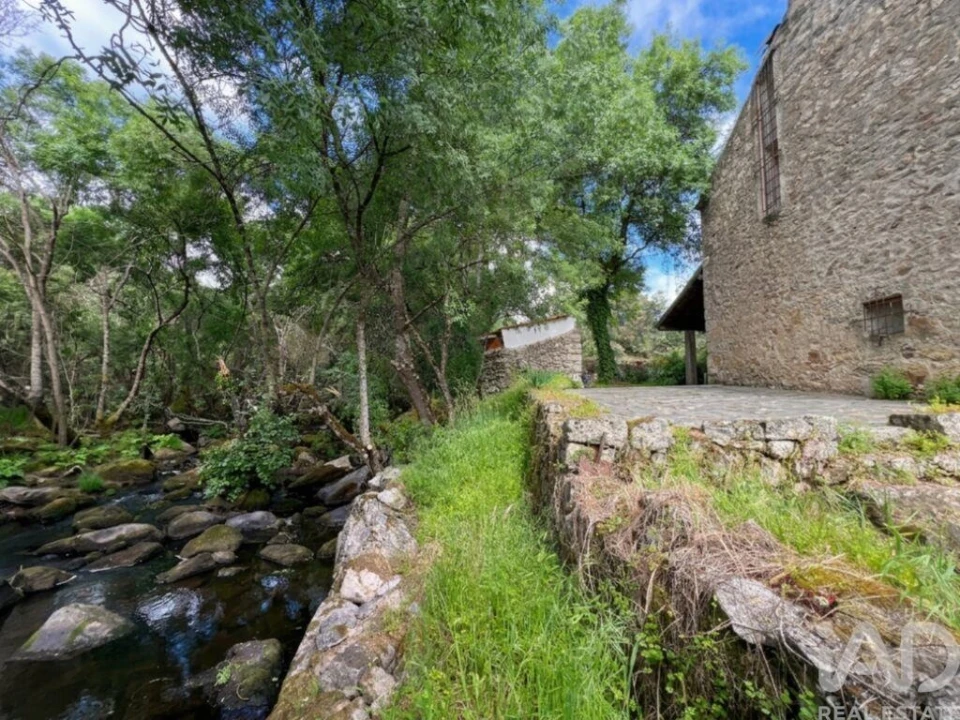 Quinta T6 para Venda em Alcains Foto 5