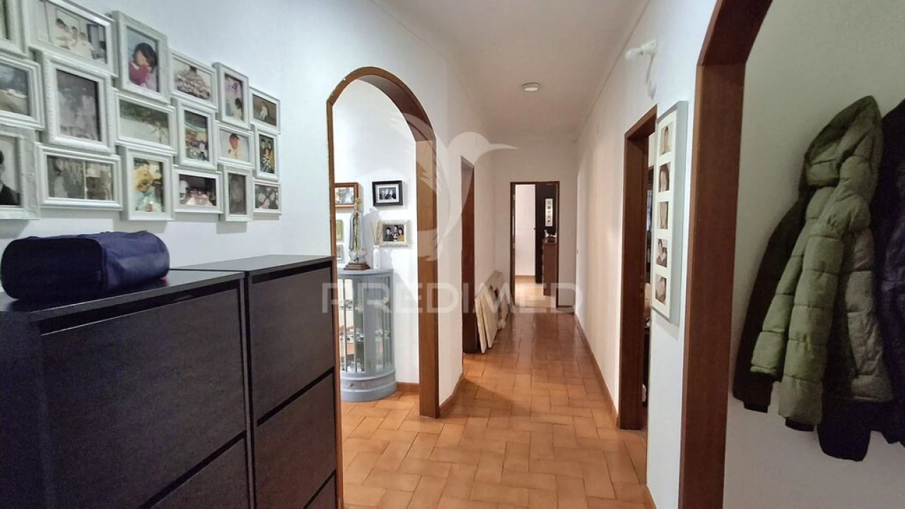 Moradia T6 para Venda em Samora Correia Foto 14