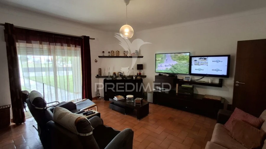 Moradia T6 para Venda em Samora Correia Foto 8