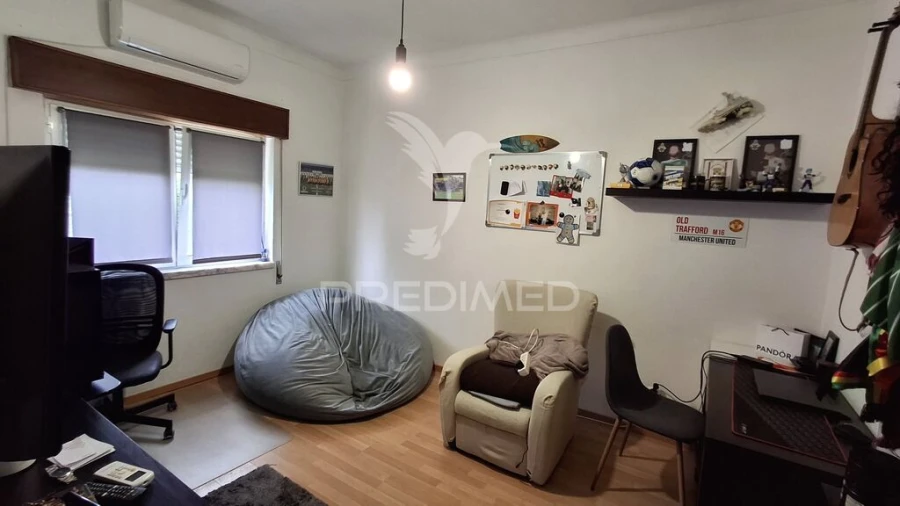 Moradia T6 para Venda em Samora Correia Foto 18