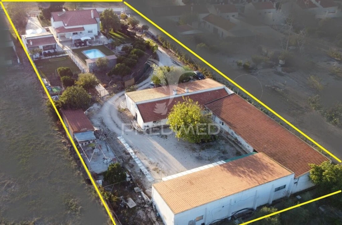 Moradia T6 para Venda em Samora Correia Foto 4