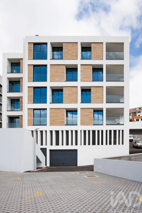 Apartamento T3 para Venda em Caniço