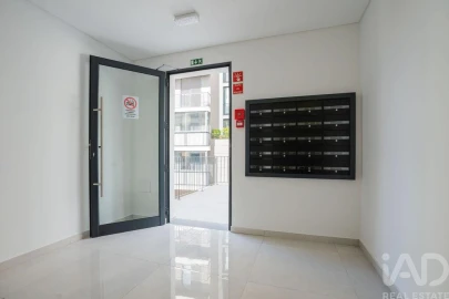 Apartamento T3 para Venda em Caniço