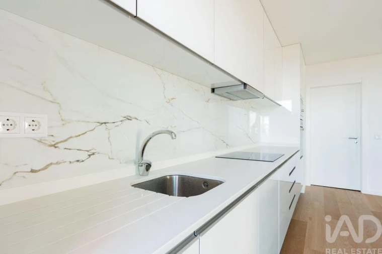Apartamento T3 para Venda em Caniço Foto 11