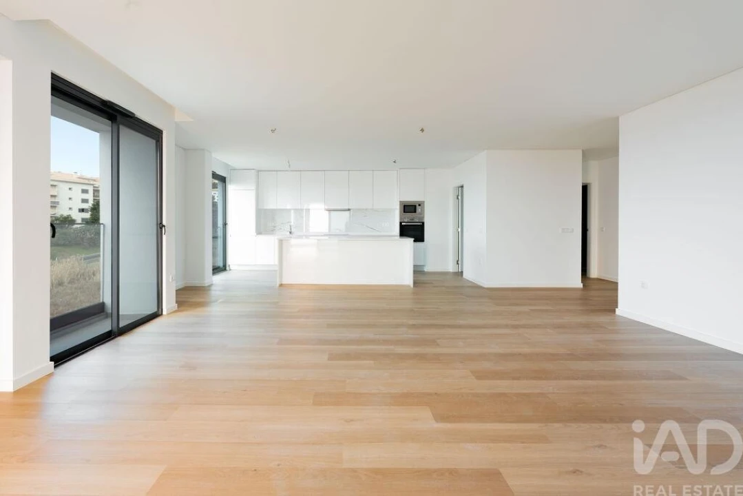 Apartamento T3 para Venda em Caniço Foto 6