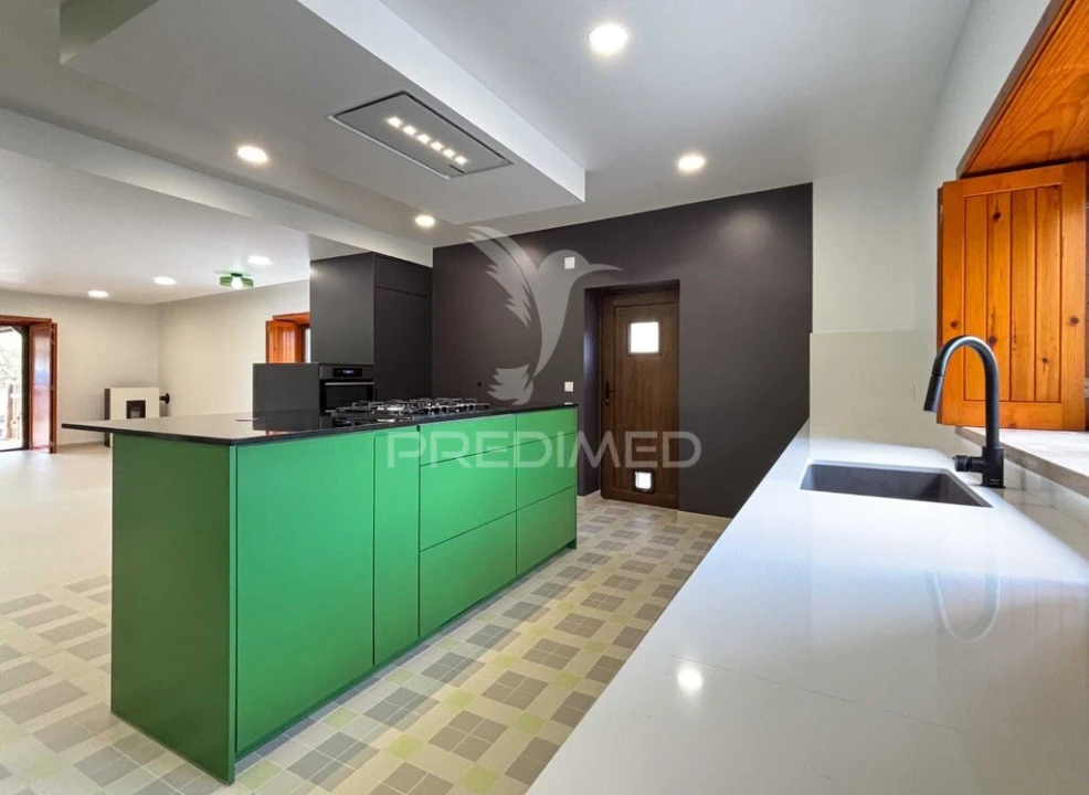 Moradia T3 para Venda em Alcobaça e Vestiaria Foto 13