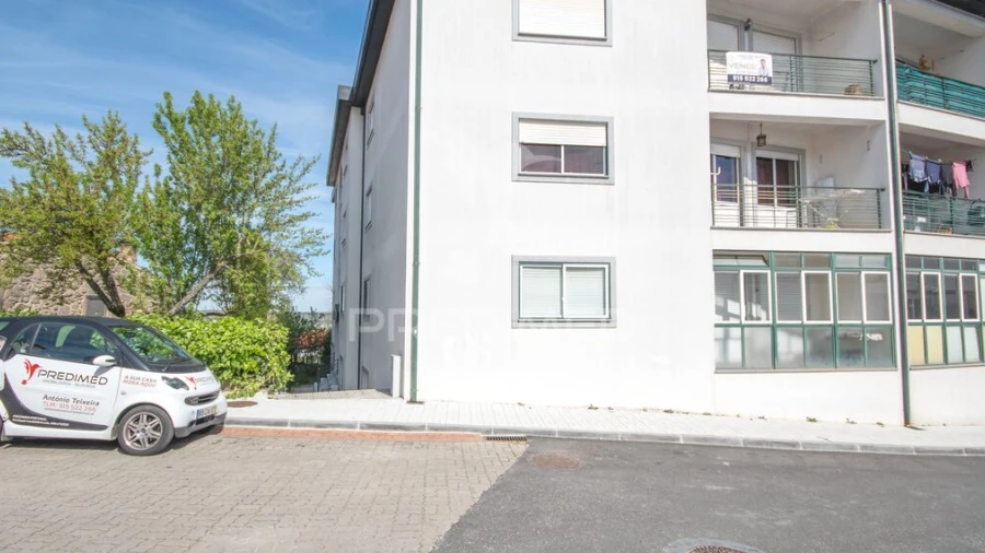 Apartamento T3 para Venda em Avelãs de Ambom e Rocamondo