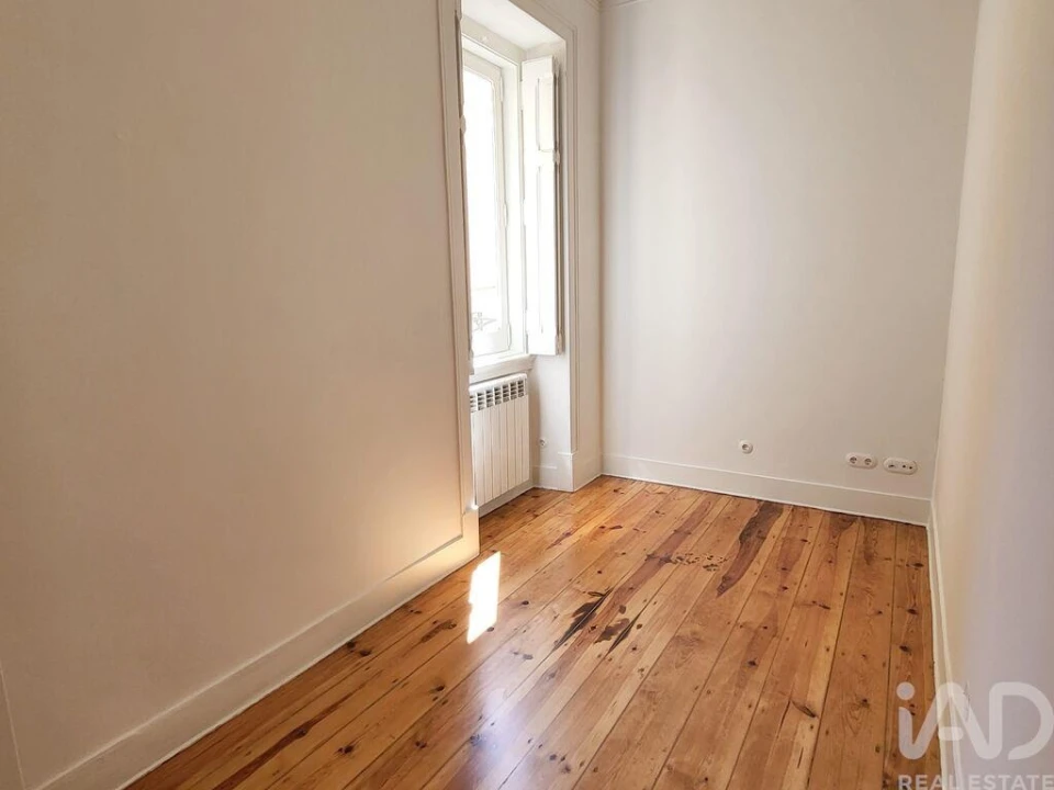 Apartamento T3 para Arrendamento em Arroios Foto 10