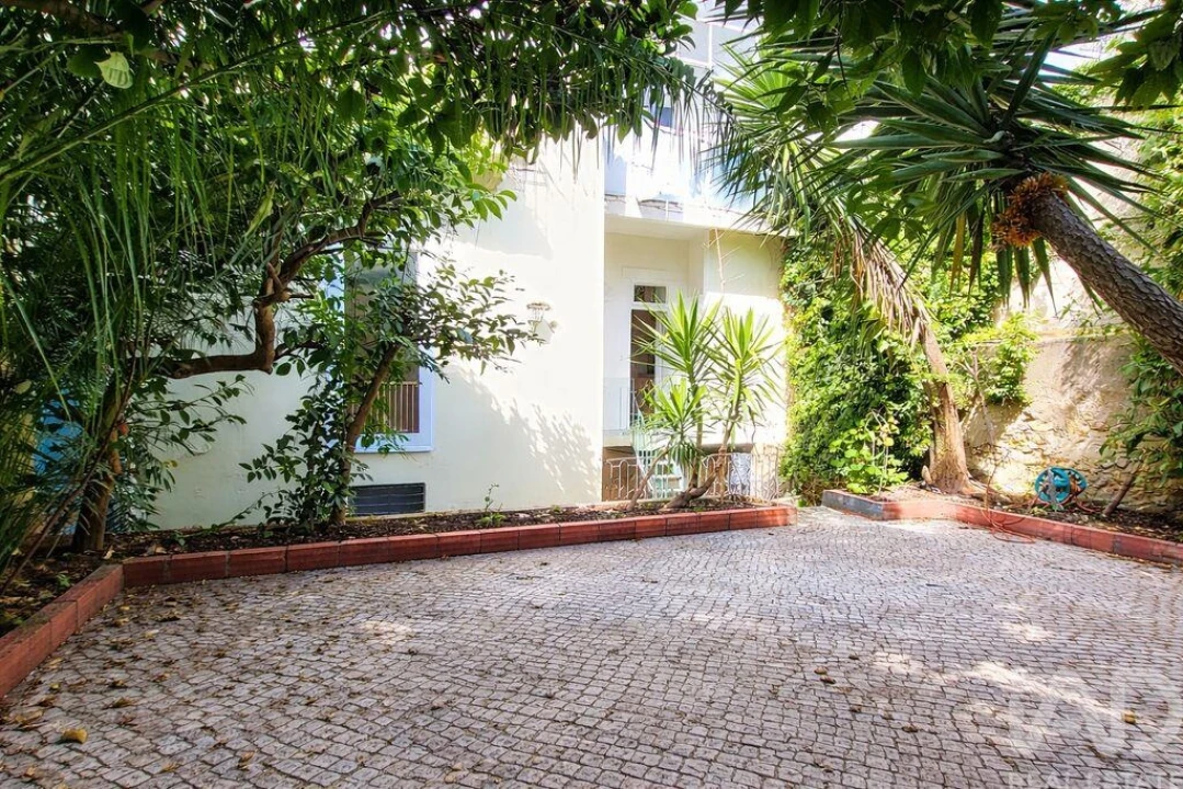 Apartamento T3 para Arrendamento em Arroios Foto 6