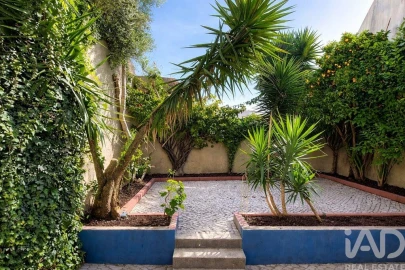 Apartamento T3 para Arrendamento em Arroios