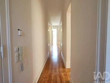 Apartamento T3 para Arrendamento em Arroios