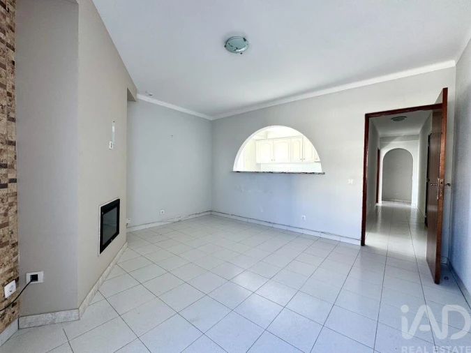 Apartamento T2 para Venda em Olhão Foto 2