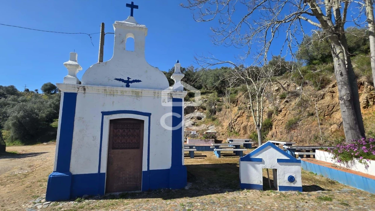 Terreno para Venda em Torrão Foto 14
