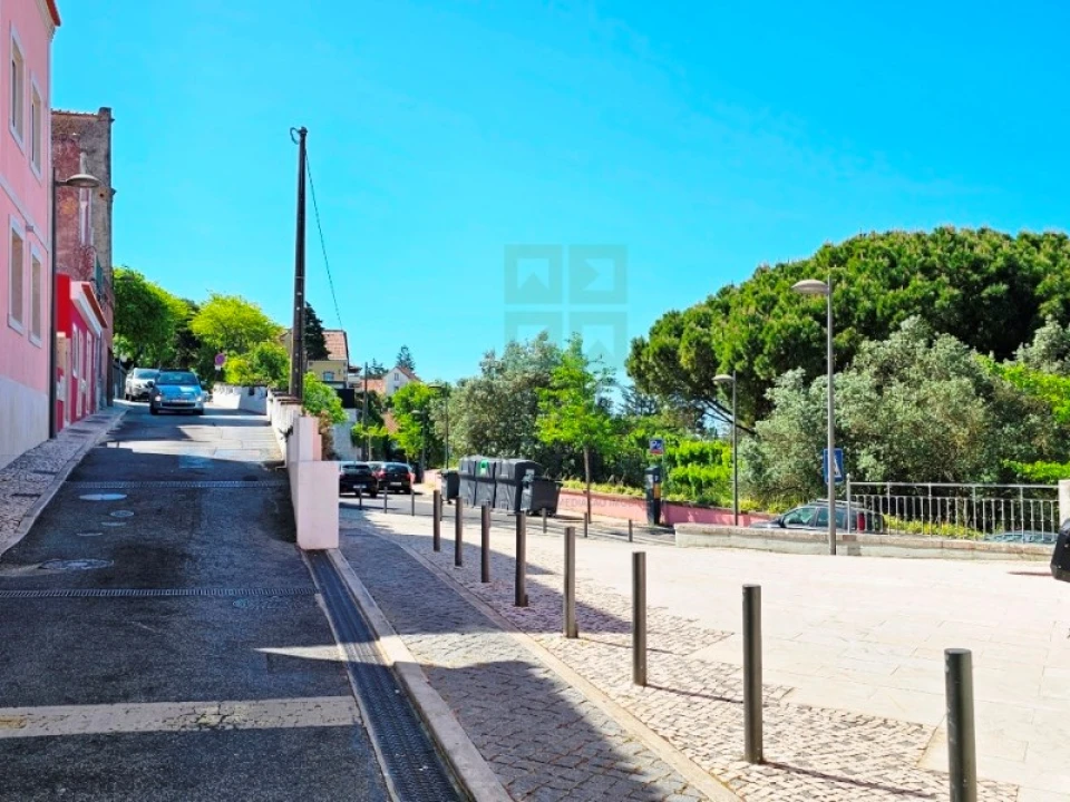 Prédio para Venda em Oeiras e São Julião da Barra, Paço de Arcos e Caxias Foto 2