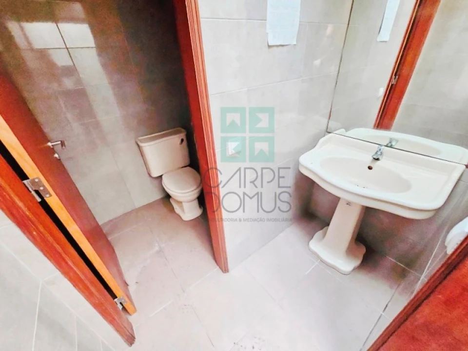 Prédio para Venda em Oeiras e São Julião da Barra, Paço de Arcos e Caxias Foto 12