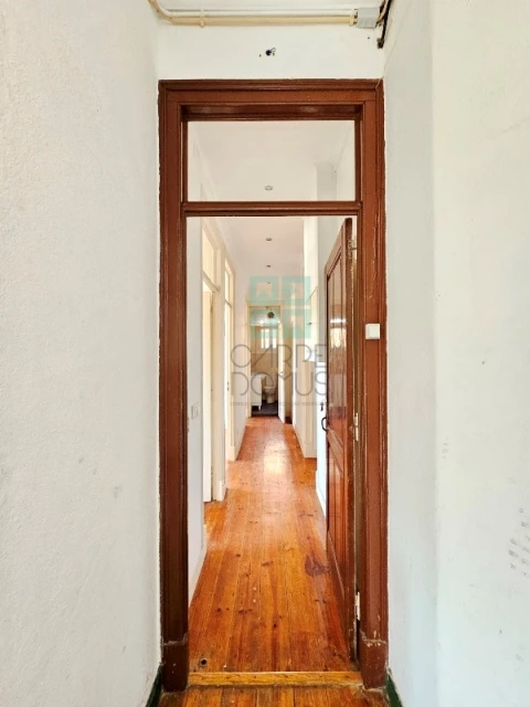 Prédio para Venda em Oeiras e São Julião da Barra, Paço de Arcos e Caxias