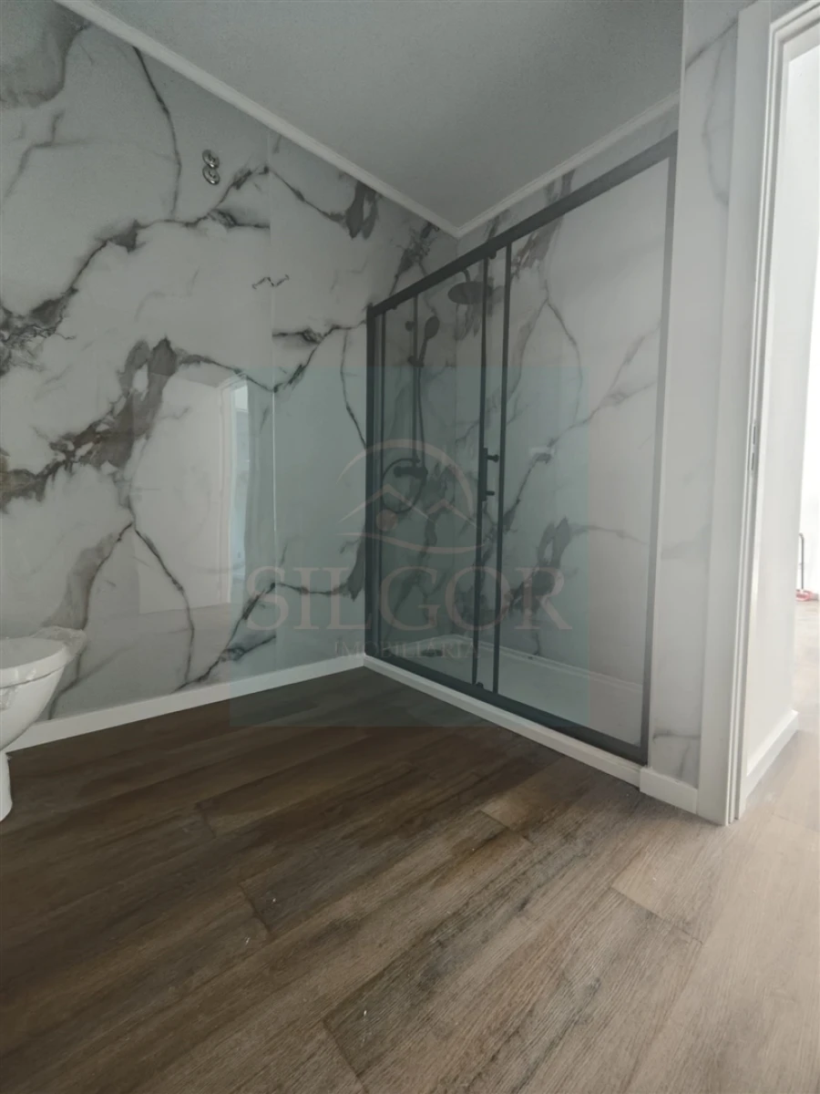 Moradia T3 para Venda em Baixa da Banheira e Vale da Amoreira Foto 10