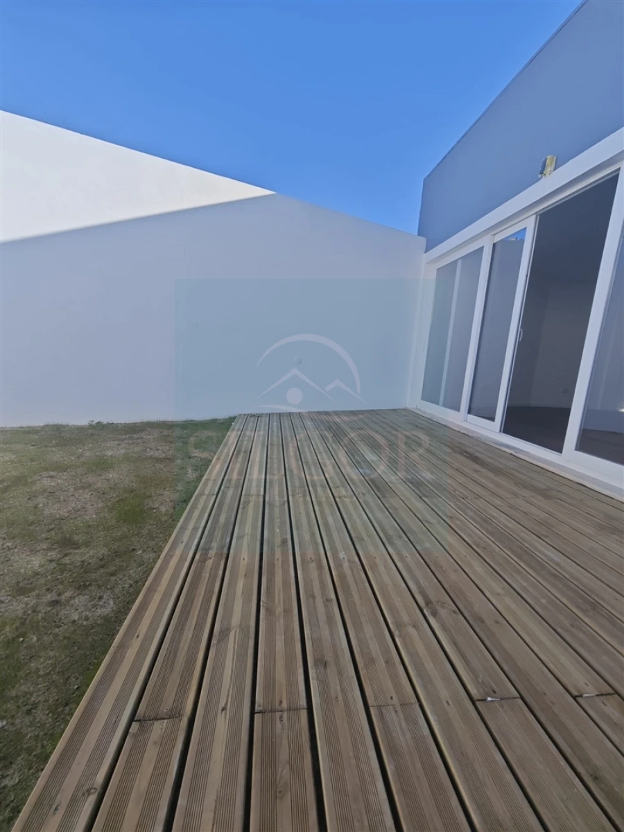 Moradia T3 para Venda em Baixa da Banheira e Vale da Amoreira Foto 6