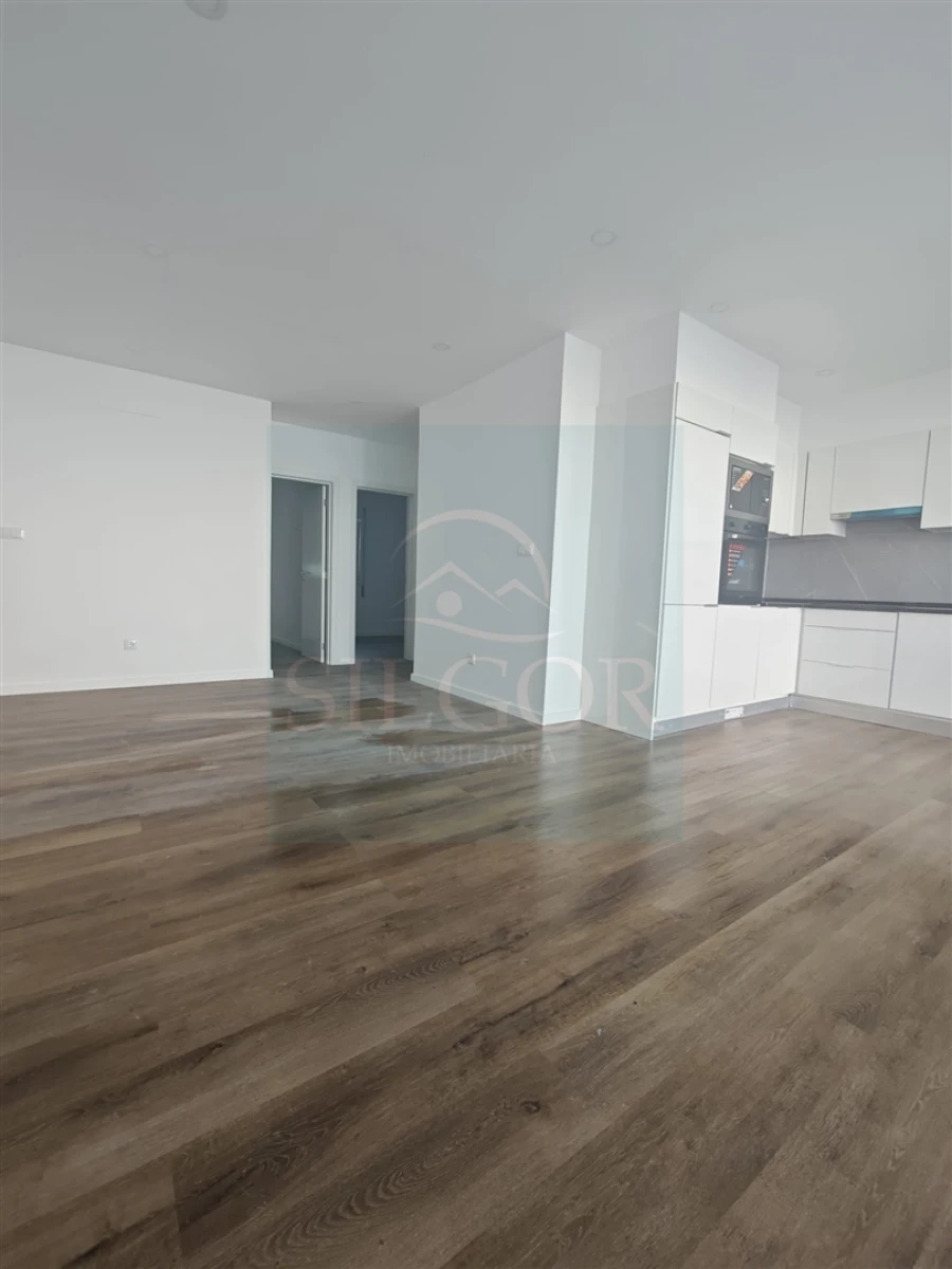 Moradia T3 para Venda em Baixa da Banheira e Vale da Amoreira Foto 4