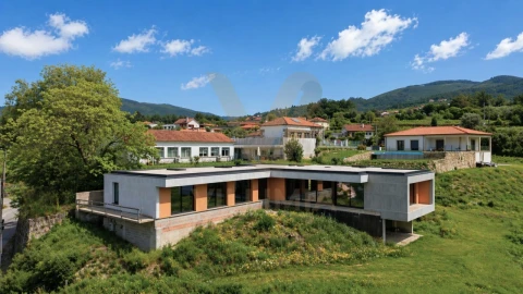 Moradia T3 para Venda em Bárrio e Cepões