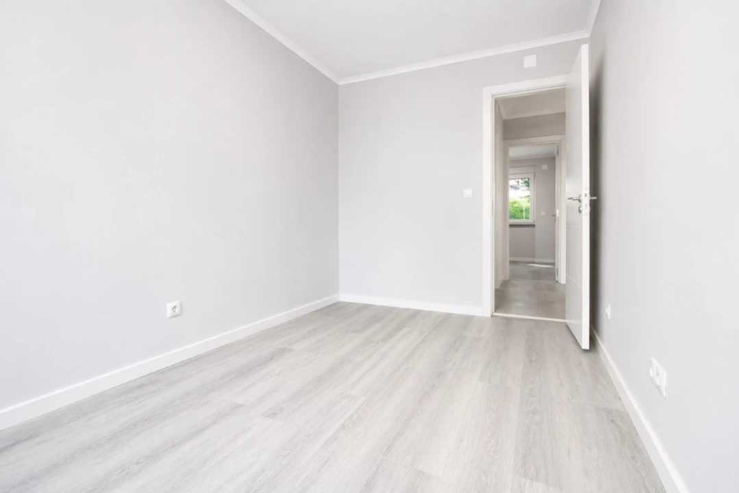 Apartamento T2 para Venda em Benfica Foto 8