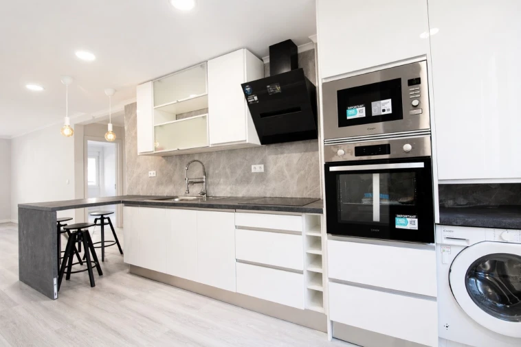 Apartamento T2 para Venda em Benfica Foto 2