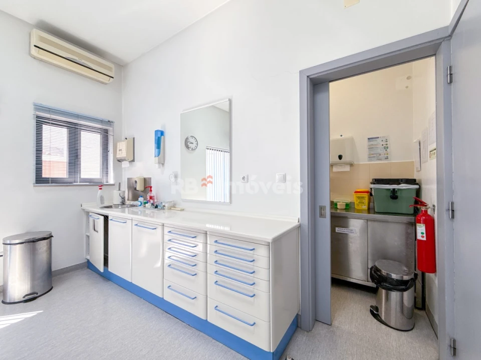 Negócio para Venda em Azinhaga Foto 20