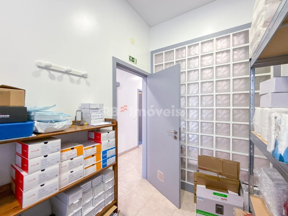 Negócio para Venda em Azinhaga Foto 35