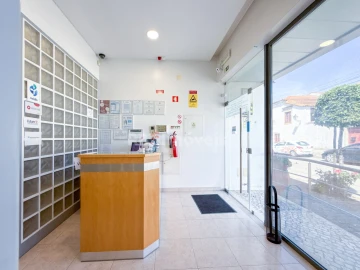 Negócio para Venda em Azinhaga