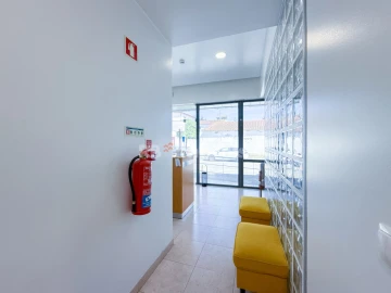 Negócio para Venda em Azinhaga