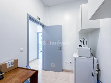 Negócio para Venda em Azinhaga