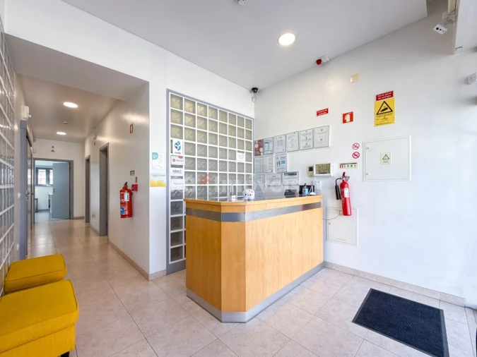 Negócio para Venda em Azinhaga