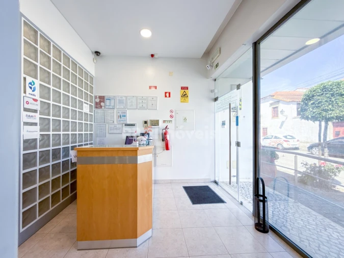 Negócio para Venda em Azinhaga Foto 8