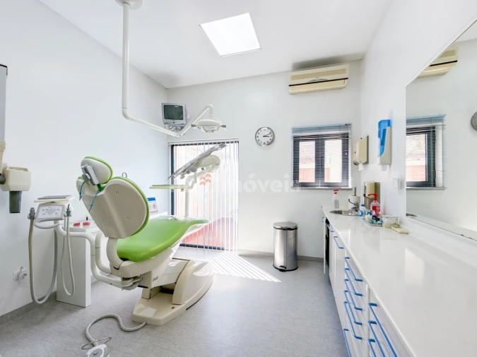 Negócio para Venda em Azinhaga Foto 21