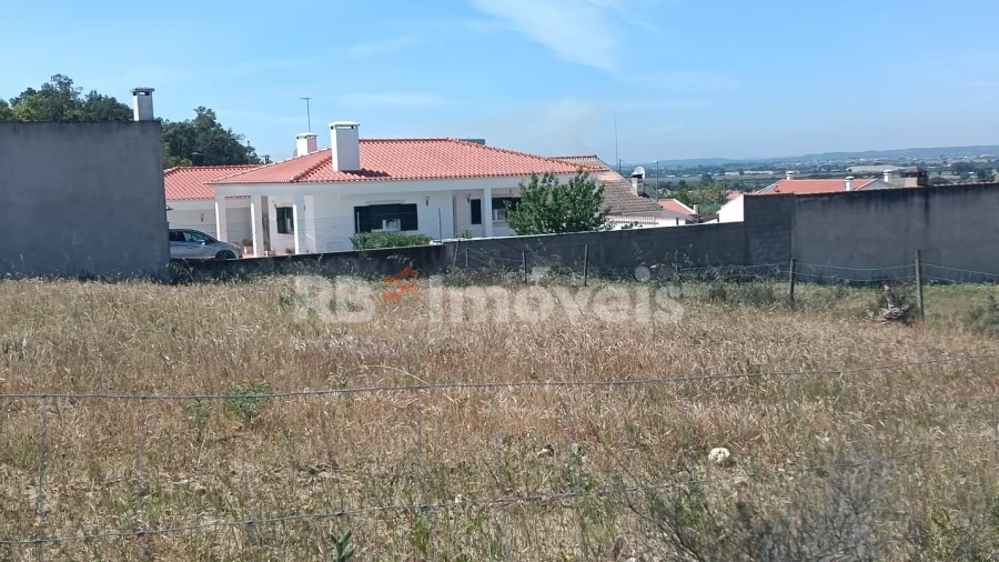 Terreno para Venda em Carregueira
