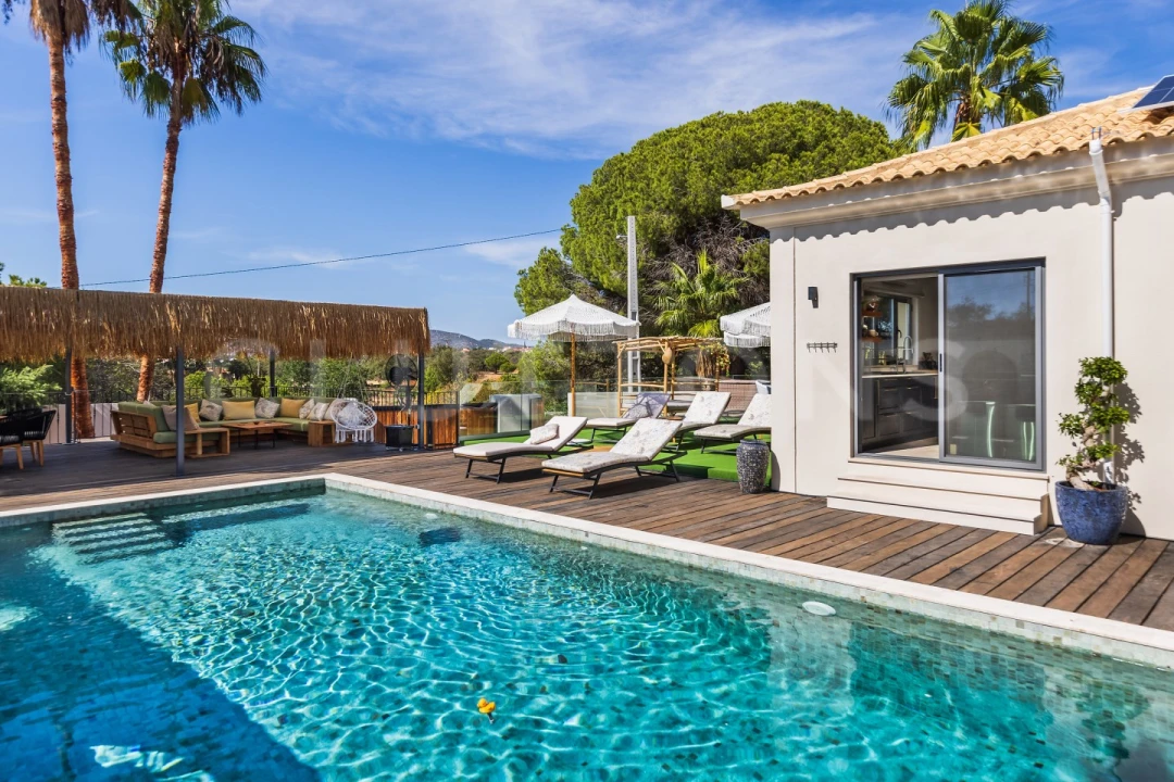 Moradia T6 para Venda em Almancil Foto 58