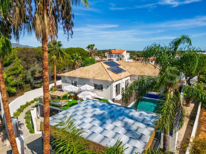 Moradia T6 para Venda em Almancil Foto 6