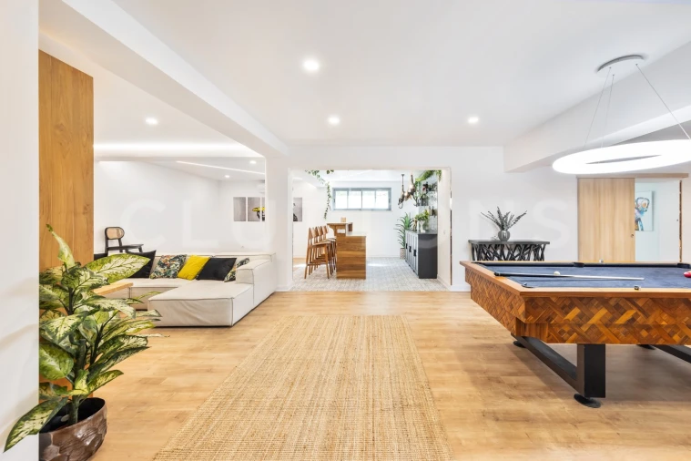 Moradia T6 para Venda em Almancil Foto 37