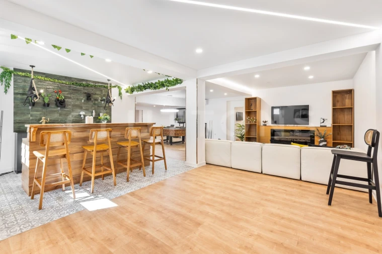 Moradia T6 para Venda em Almancil Foto 44