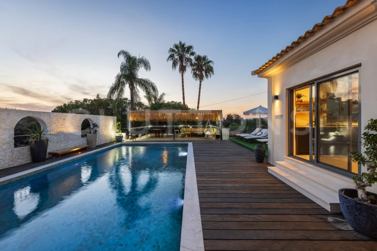 Moradia T6 para Venda em Almancil Foto 75