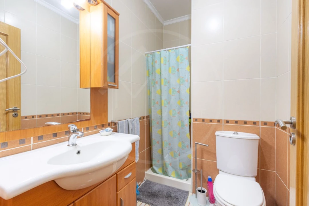 Moradia T5 para Venda em Adoufe e Vilarinho de Samardã Foto 24