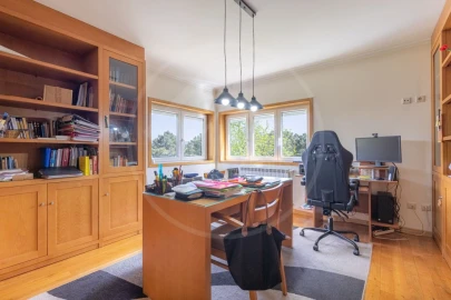 Moradia T5 para Venda em Adoufe e Vilarinho de Samardã