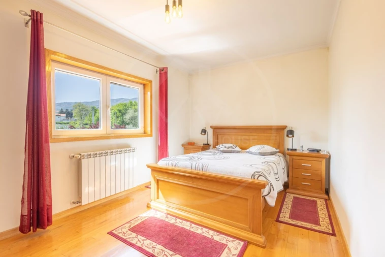 Moradia T5 para Venda em Adoufe e Vilarinho de Samardã Foto 15