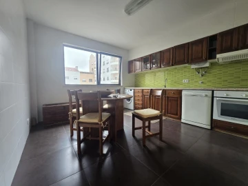 Apartamento T3 para Venda em Leiria, Pousos, Barreira e Cortes