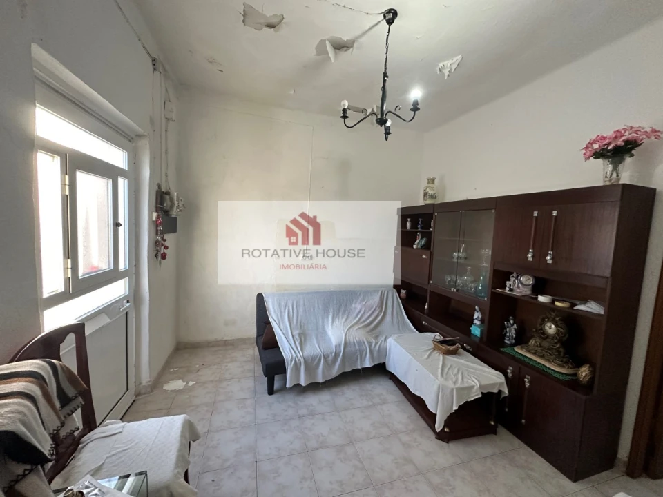 Moradia T2 para Venda em Faro (Sé e São Pedro) Foto 7