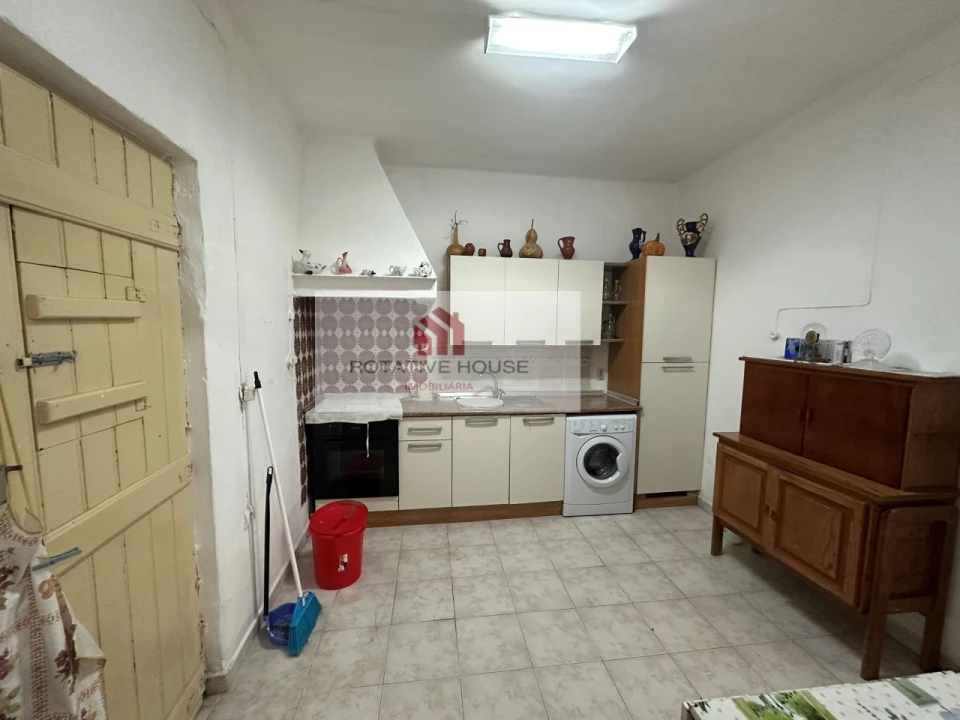 Moradia T2 para Venda em Faro (Sé e São Pedro) Foto 5